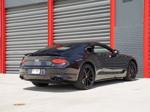 Used 2020 Bentley Continental GT AWD/4WD image 13