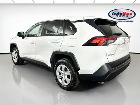 Used 2025 Toyota RAV4 LE AWD/4WD image 6