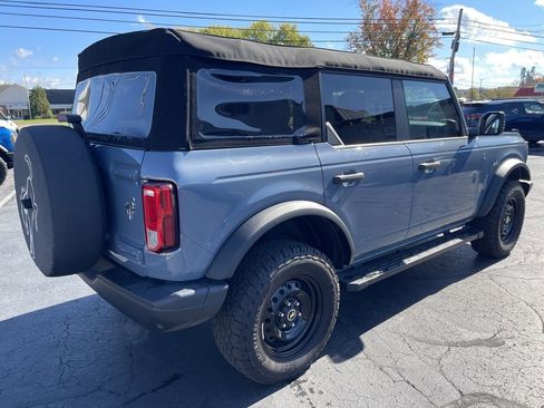 Used 2023 Ford Bronco Black Diamond image 3