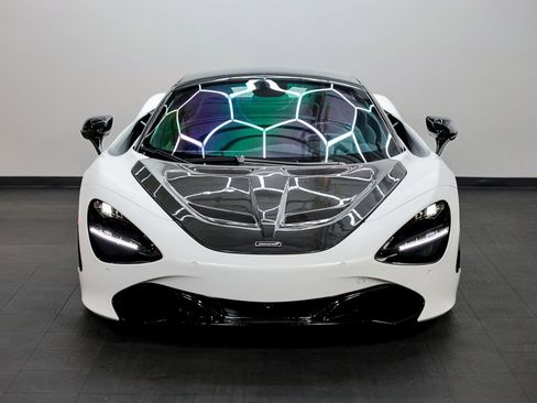 Used 2020 McLaren 720S Performance image 2