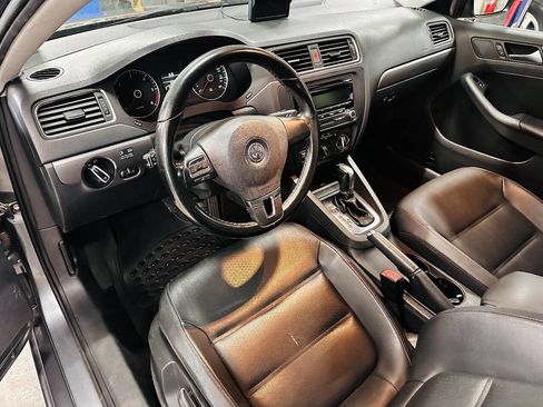 Used 2013 Volkswagen Jetta TDI image 7