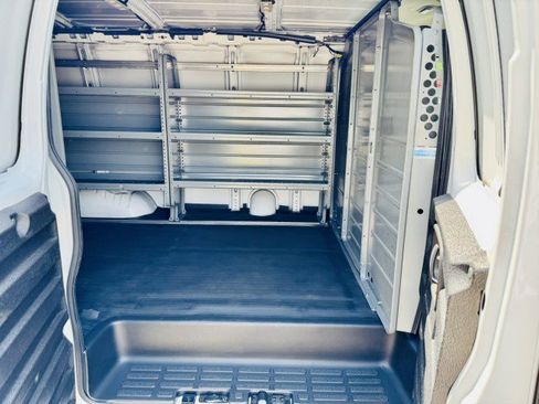 Used 2020 Chevrolet Express 2500 w/ Driver Convenience Package image 6