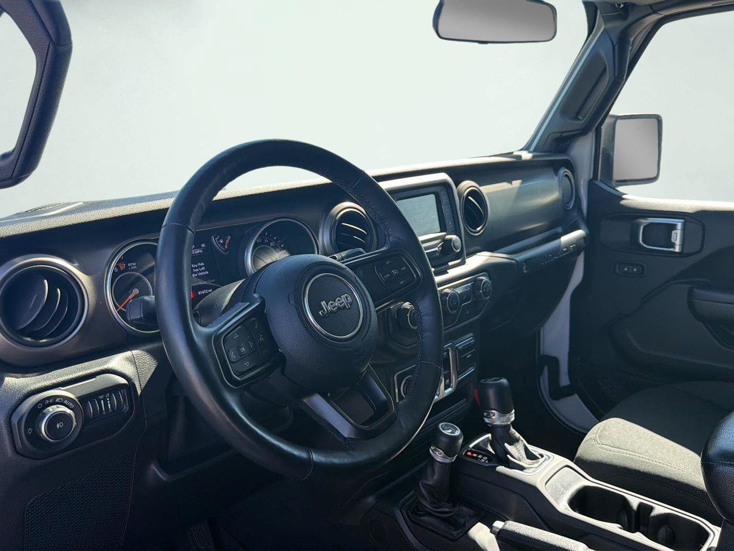 Used 2018 Jeep Wrangler Sport AWD/4WD image 8