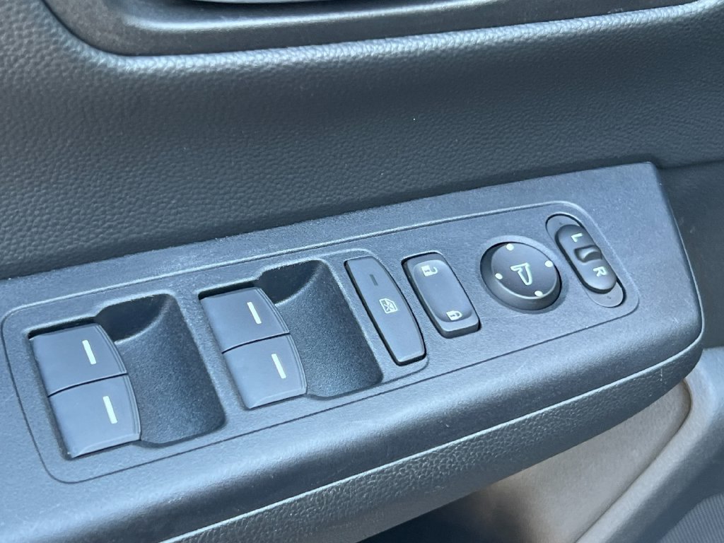 Used 2024 Honda CR-V Sport-L image 13