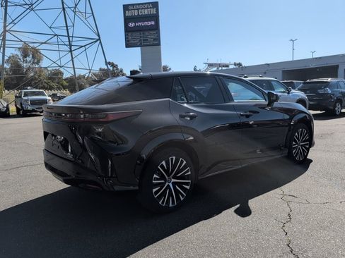 Used 2023 Lexus RZ 450e Premium w/ Cold Area Package image 5