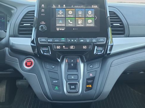 Used 2019 Honda Odyssey EX image 11