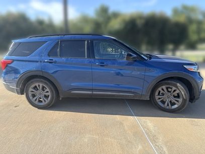 Used 2022 Ford Explorer XLT w/ Equipment Group 202A