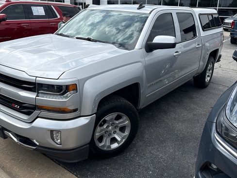 Used 2018 Chevrolet Silverado 1500 LT w/ All Star Edition AWD/4WD image 1