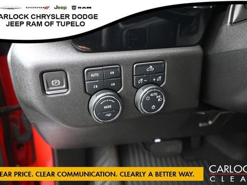 Used 2024 Chevrolet Silverado 1500 LT w/ Z71 Off-Road Package AWD/4WD image 16