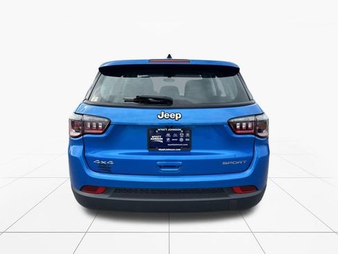 Used 2021 Jeep Compass Sport AWD/4WD image 4