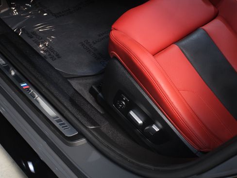Used 2023 BMW M3 Competition w/ Executive Package RWD image 39