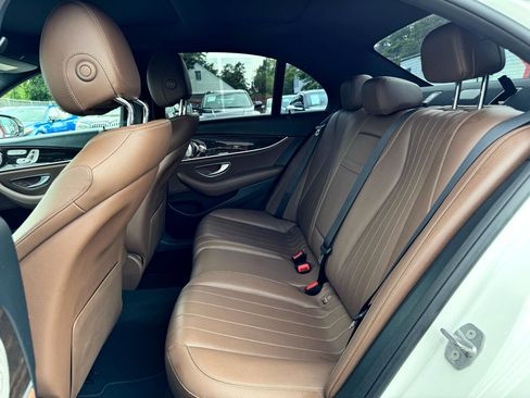 Used 2017 Mercedes-Benz E 300 4MATIC image 13