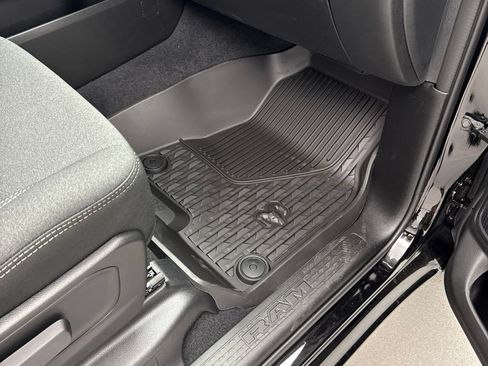 New 2026 RAM 1500 Big Horn AWD/4WD image 28
