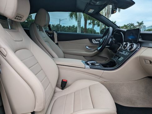 Used 2023 Mercedes-Benz C 300 Cabriolet image 16