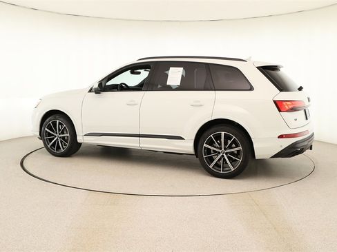 Used 2025 Audi Q7 2.0T Premium Plus w/ Premium Plus Package image 3