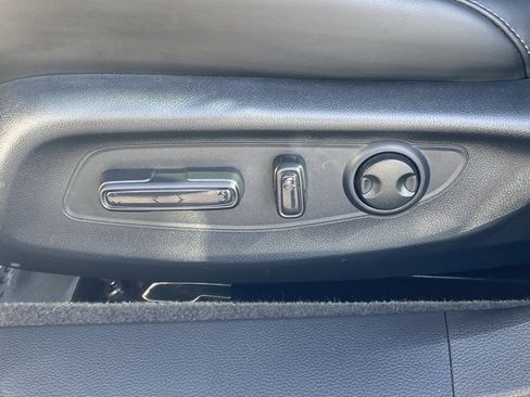 Certified 2025 Honda Accord EX-L image 16