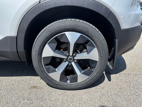 Certified 2023 Volvo XC40 B5 Plus w/ Driver Assist Package AWD/4WD image 31
