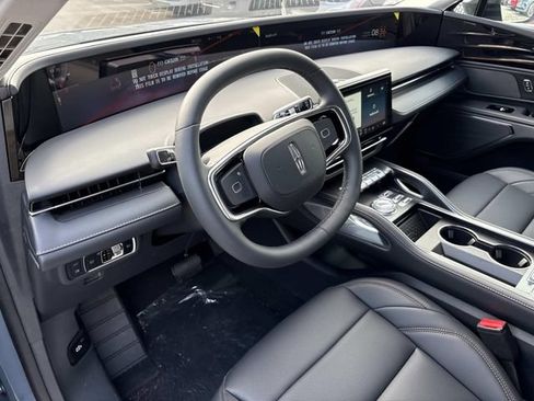 New 2026 Lincoln Nautilus Premier w/ Jet Appearance Package AWD/4WD image 25