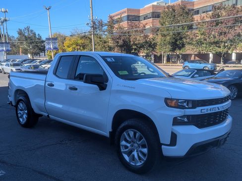 Used 2021 Chevrolet Silverado 1500 Custom image 6