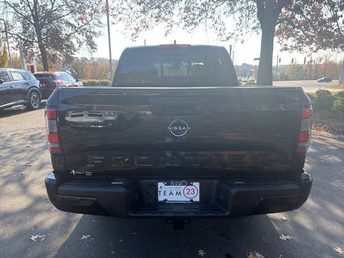 New 2026 Nissan Frontier SV w/ SV Convenience Package image 6