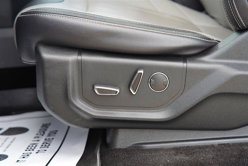 Used 2017 Ford F150 XLT w/ Equipment Group 302A Luxury AWD/4WD image 66