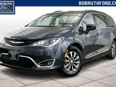 Used 2020 Chrysler Pacifica Touring-L Plus