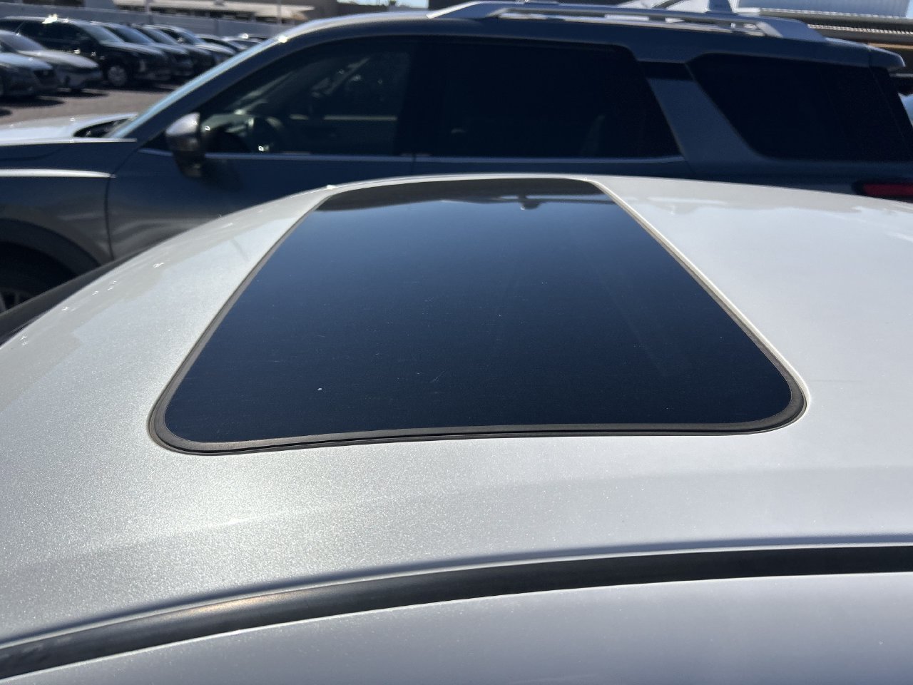 Used 2022 Nissan Sentra SR w/ SR Premium Package FWD image 11