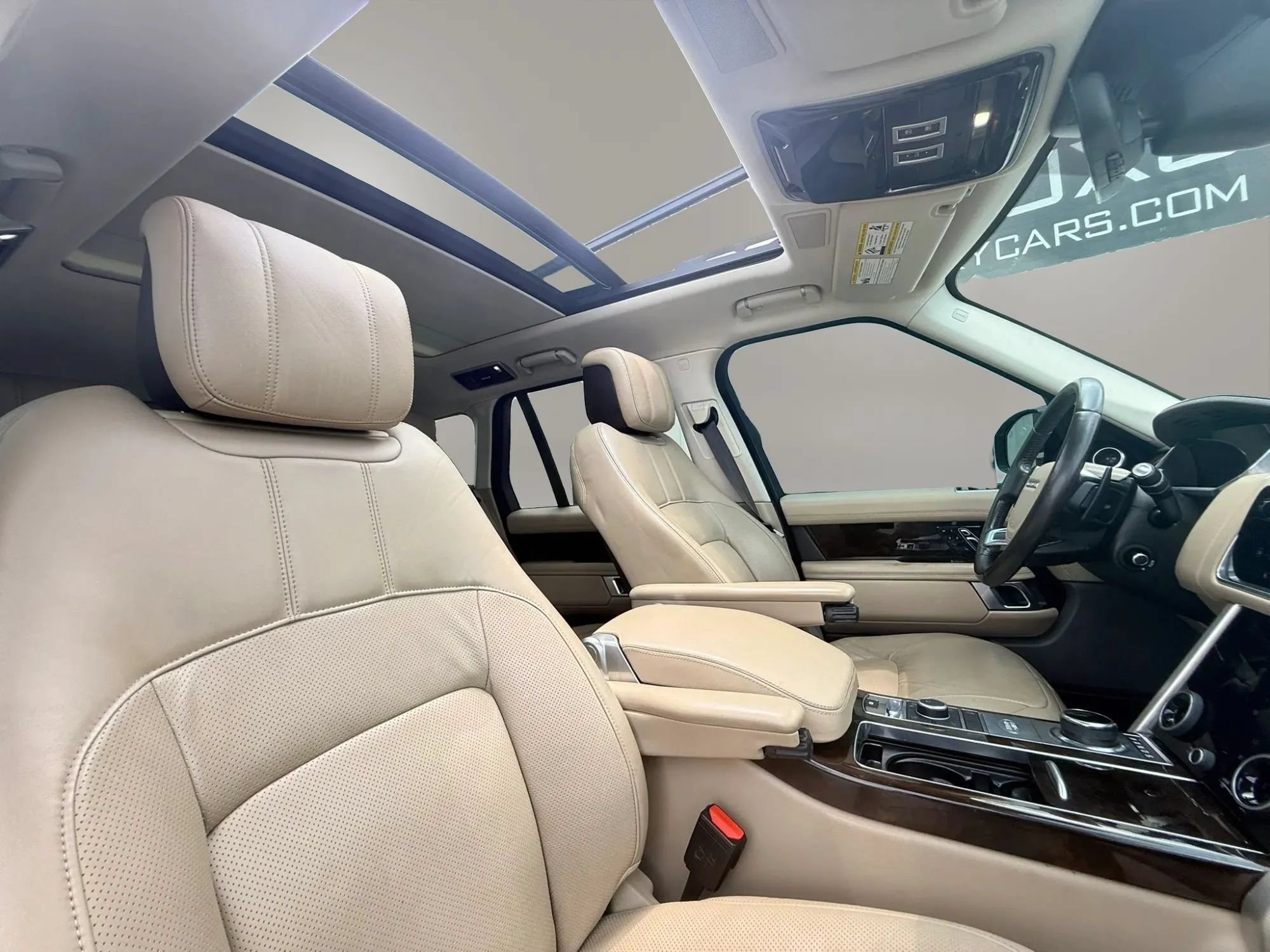 Used 2020 Land Rover Range Rover HSE AWD/4WD image 12