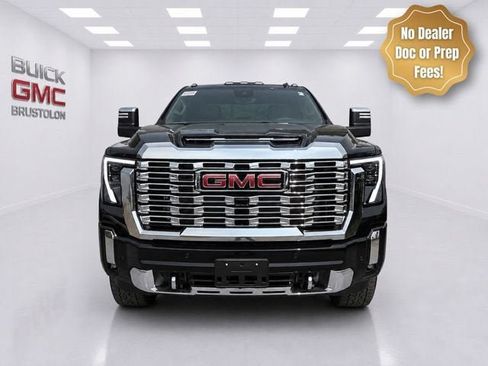 New 2026 GMC Sierra 2500 Denali w/ Denali Reserve Package AWD/4WD image 3