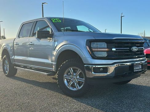 Used 2025 Ford F150 XLT w/ Equipment Group 301A Standard image 7