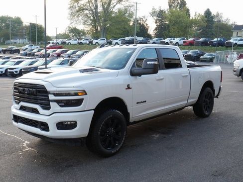 Used 2025 RAM 2500 Laramie image 8