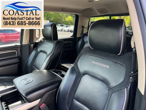Used 2019 RAM 1500 Laramie AWD/4WD image 12
