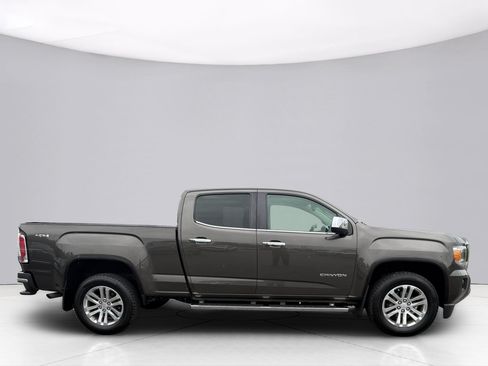 Used 2019 GMC Canyon SLT w/ Driver Alert Package AWD/4WD image 15