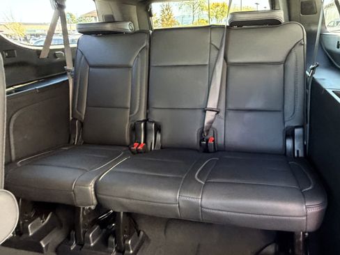 Used 2025 GMC Yukon XL Denali image 31