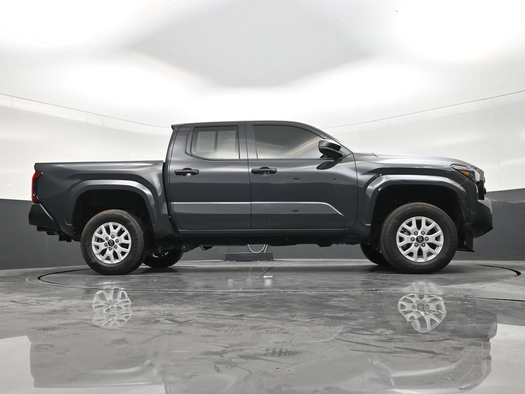 Used 2025 Toyota Tacoma SR RWD image 25