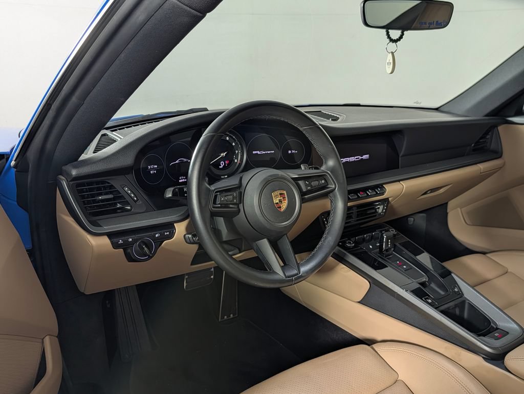 Certified 2023 Porsche 911 Carrera RWD image 4