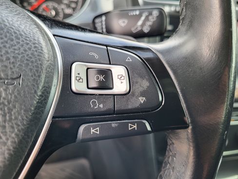 Used 2018 Volkswagen Golf Alltrack S image 20