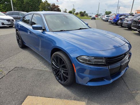 Used 2021 Dodge Charger SXT w/ Cold Weather Package AWD/4WD image 1