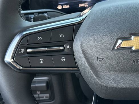 New 2026 Chevrolet Suburban High Country image 13