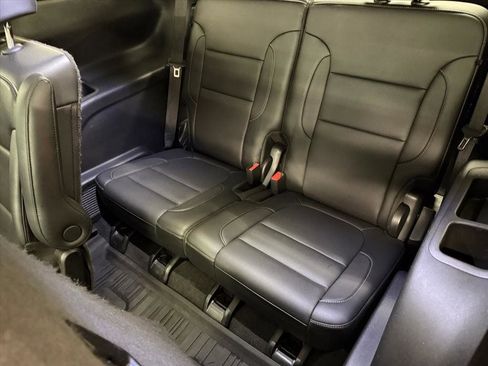 Used 2020 GMC Acadia SLT image 26