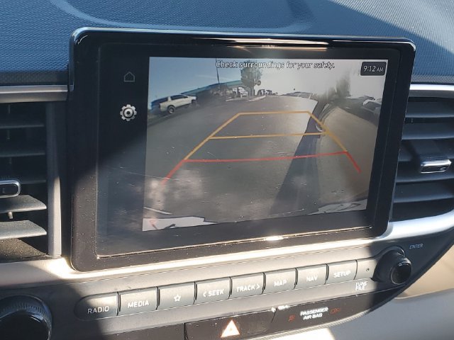 Used 2024 Hyundai Venue Limited FWD image 26