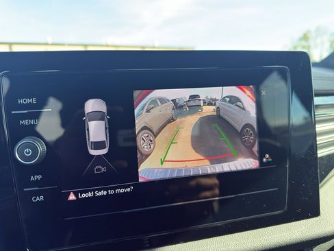 New 2026 Volkswagen Jetta Sport FWD image 17