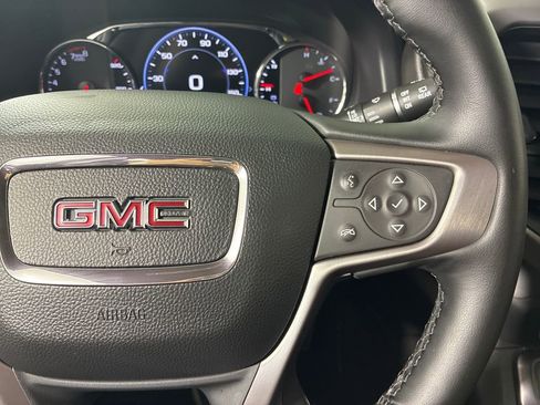 Used 2023 GMC Acadia AT4 w/ Technology Package image 19
