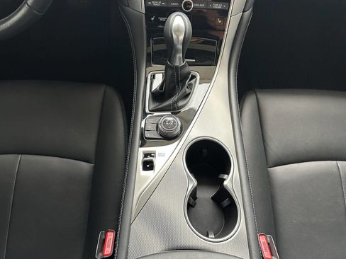 Used 2016 INFINITI Q50 3.0t Premium w/ 3.0T Premium Plus Package image 18