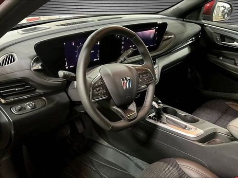 Certified 2025 Buick Envista Preferred w/ Convenience I Package image 16