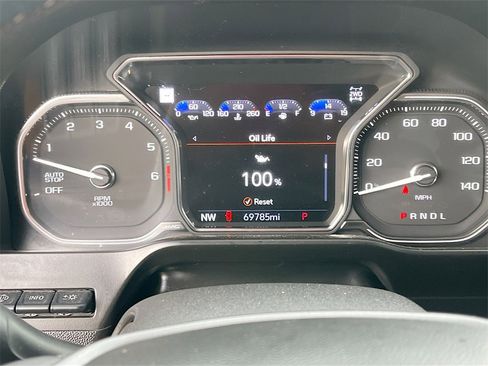 Used 2020 GMC Sierra 1500 AT4 w/ AT4 Premium Package image 12