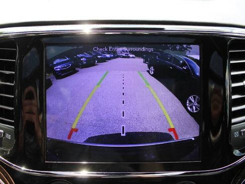 Used 2019 Jeep Grand Cherokee Summit AWD/4WD image 41
