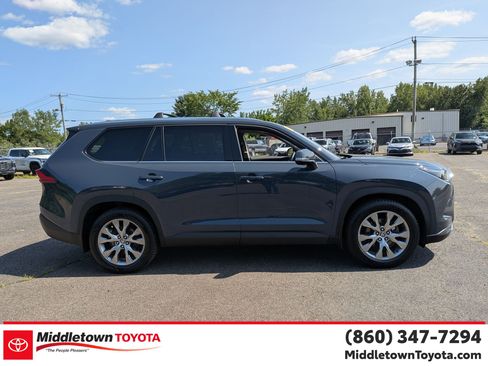 Certified 2024 Toyota Grand Highlander AWD Hybrid image 2