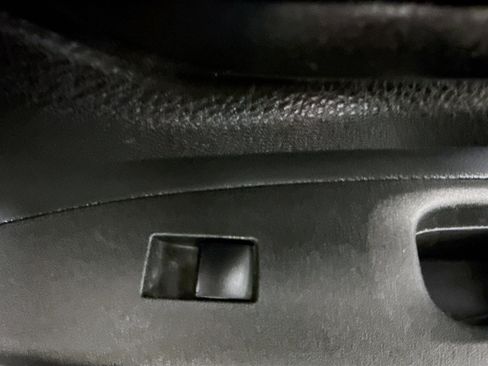 Used 2023 Toyota Corolla LE FWD image 30