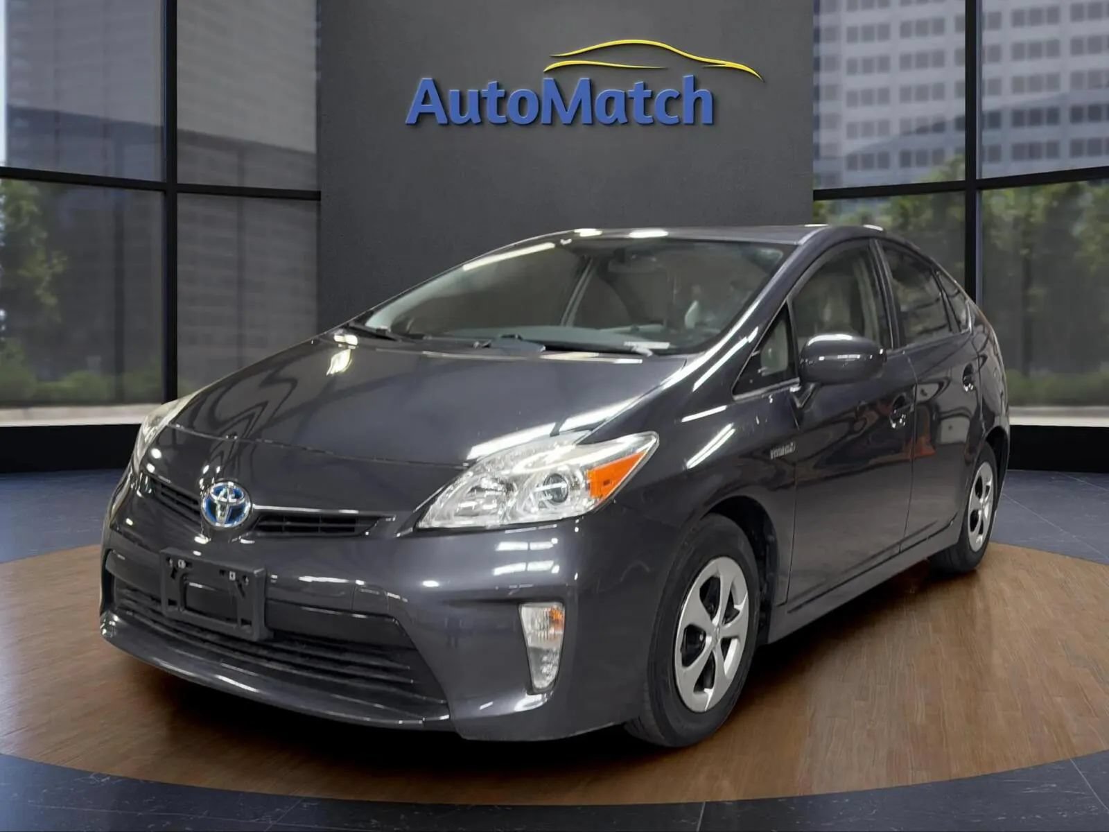 Used 2014 Toyota Prius Two FWD image 3